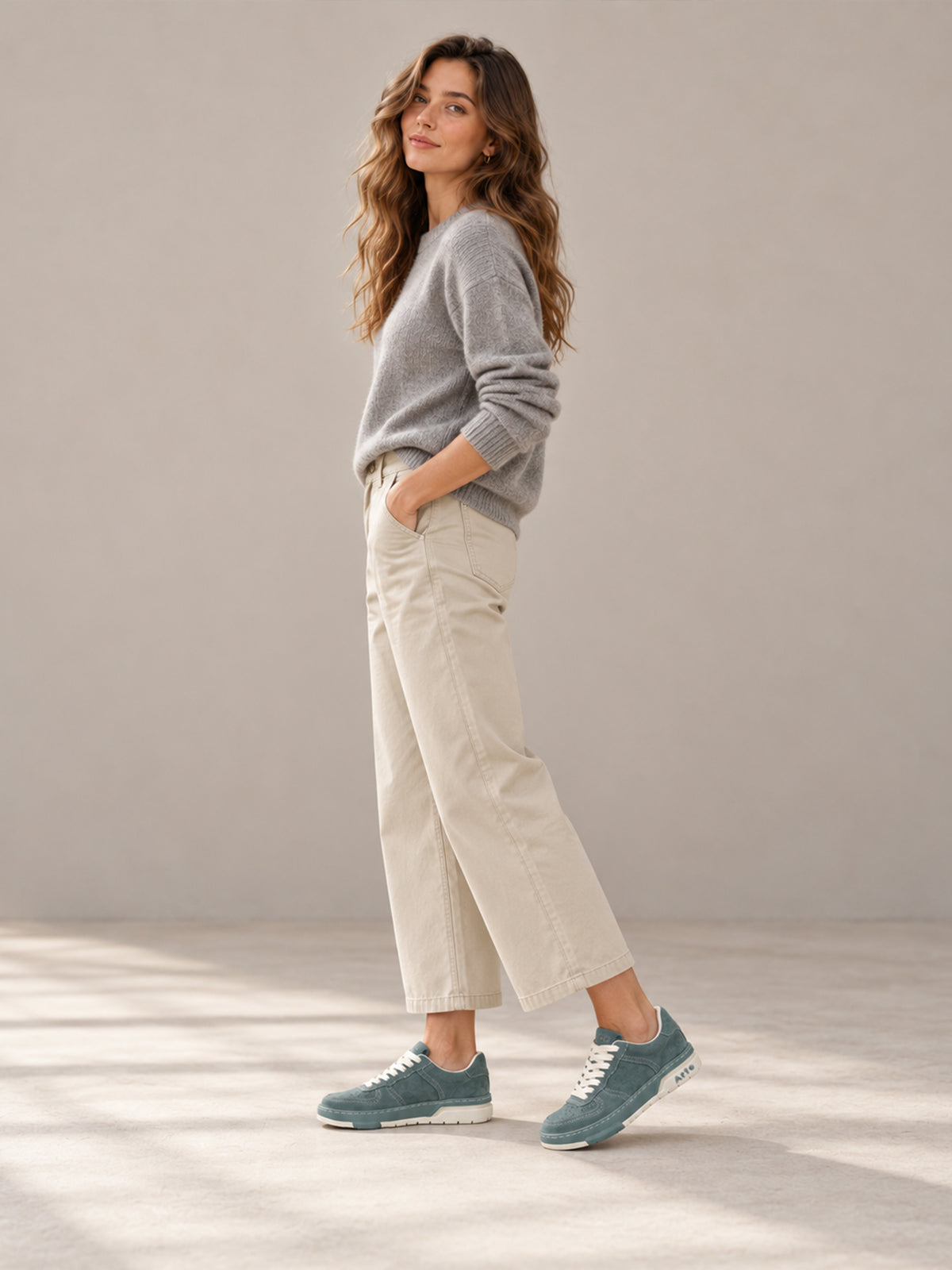 Women’s Vintage Green Suede Casual Sneakers