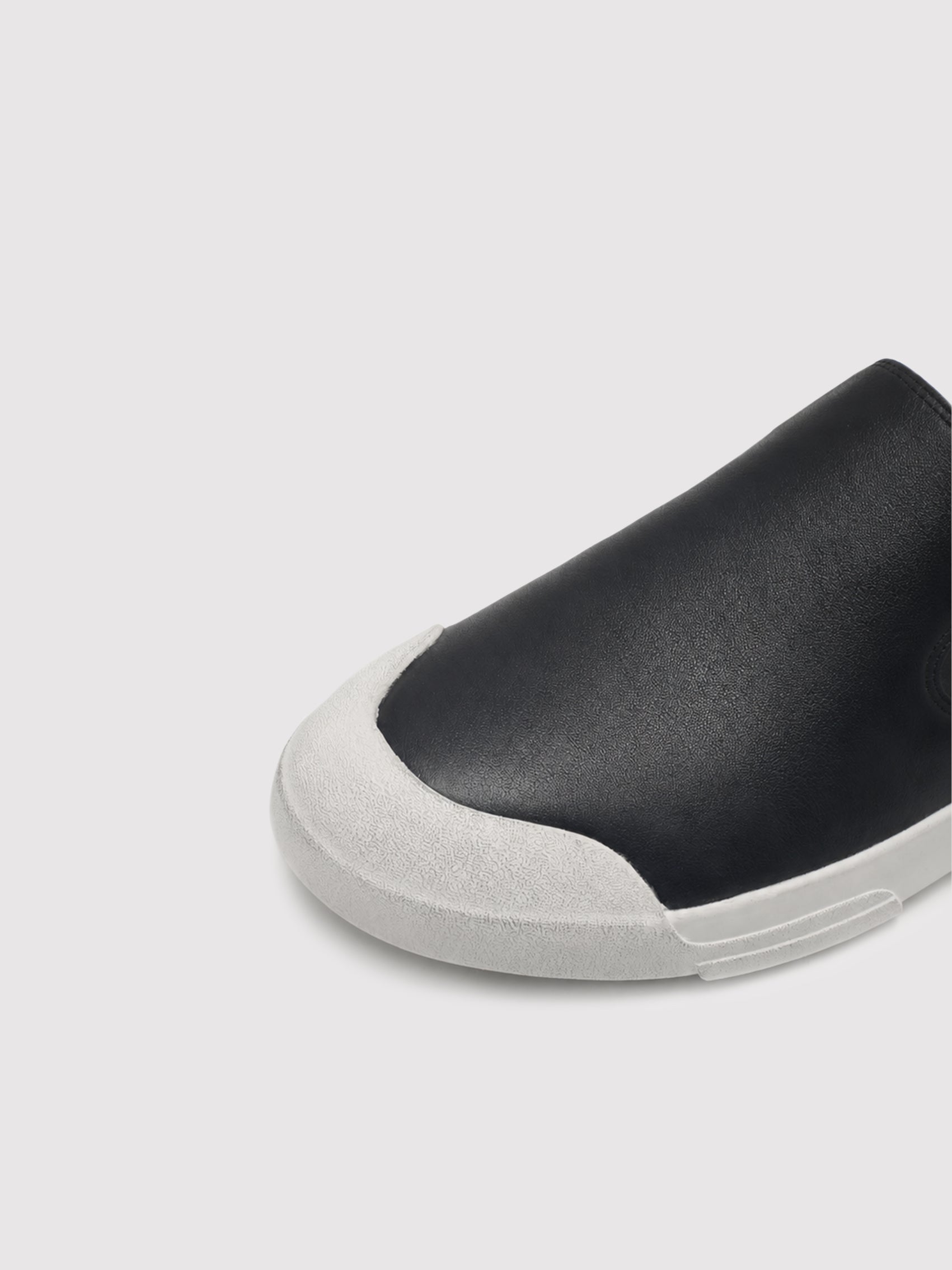 Infini Block Black Leather Slip-On Sneakers