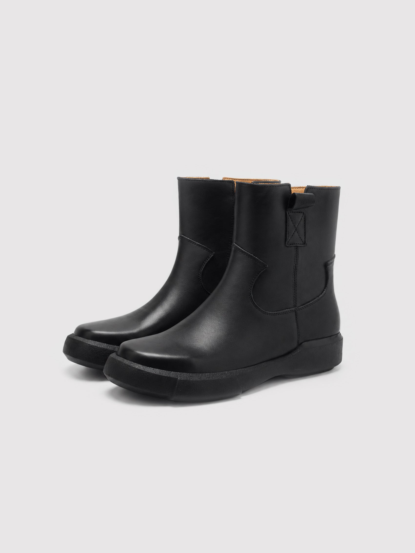 Minimalist Black Leather Ankle Boots with Functional Zipper