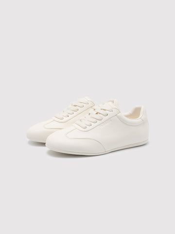 Slim White Sneakers