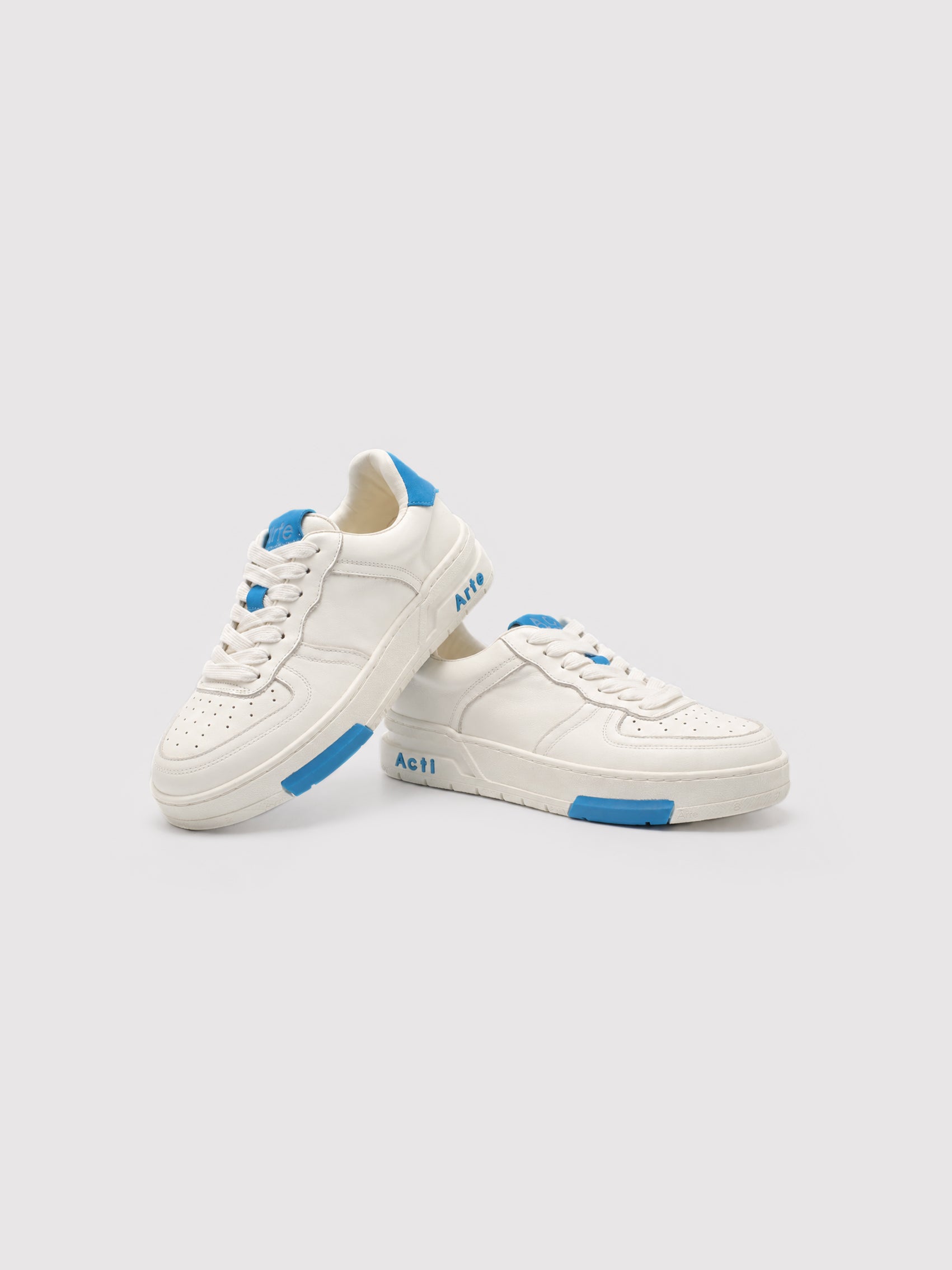 Off-White Leather Low-Top Sneakers with Blue Accents