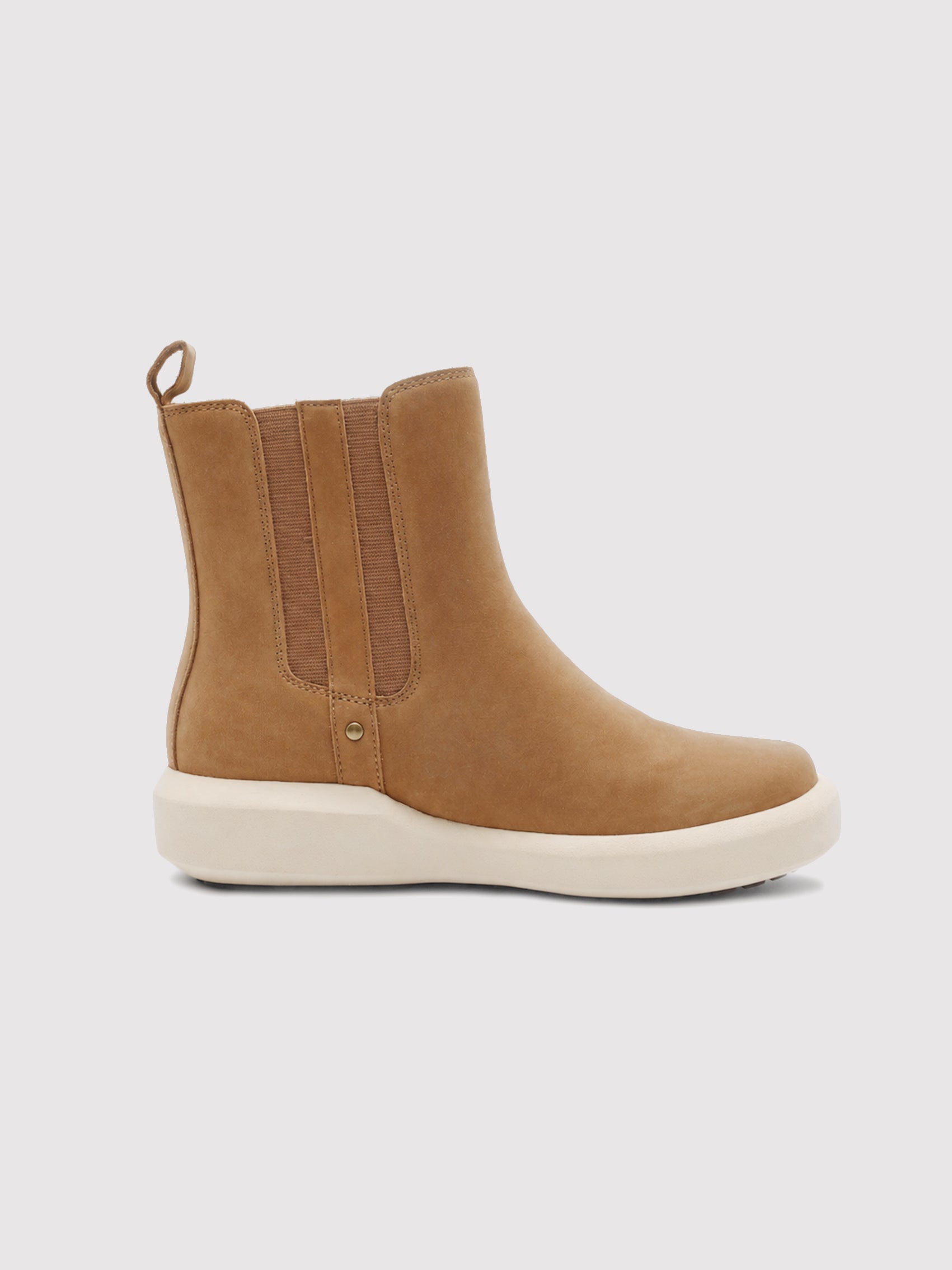 Premium Leather Chelsea Boot with Signature Comfort Sole
