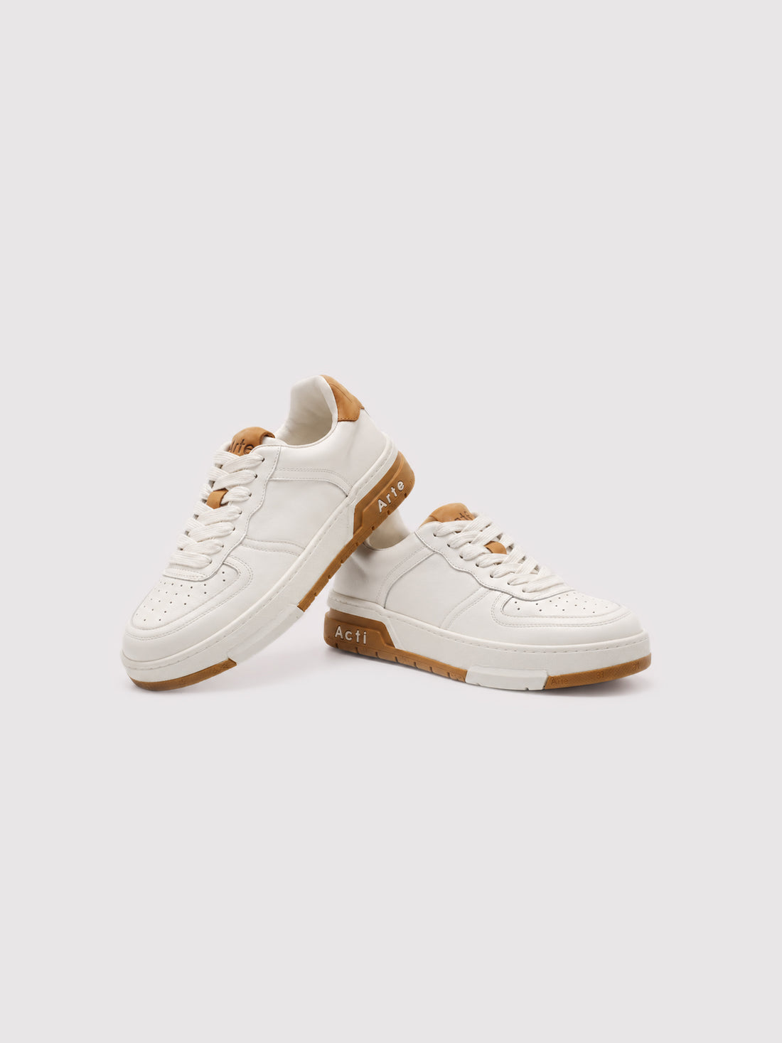 Minimal White Leather casual shoes  | Contrast Gum Sole | All-day Comfort