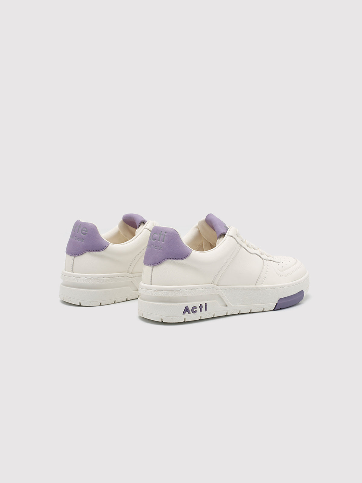 Women’s White & Purple Retro Casual Sneakers
