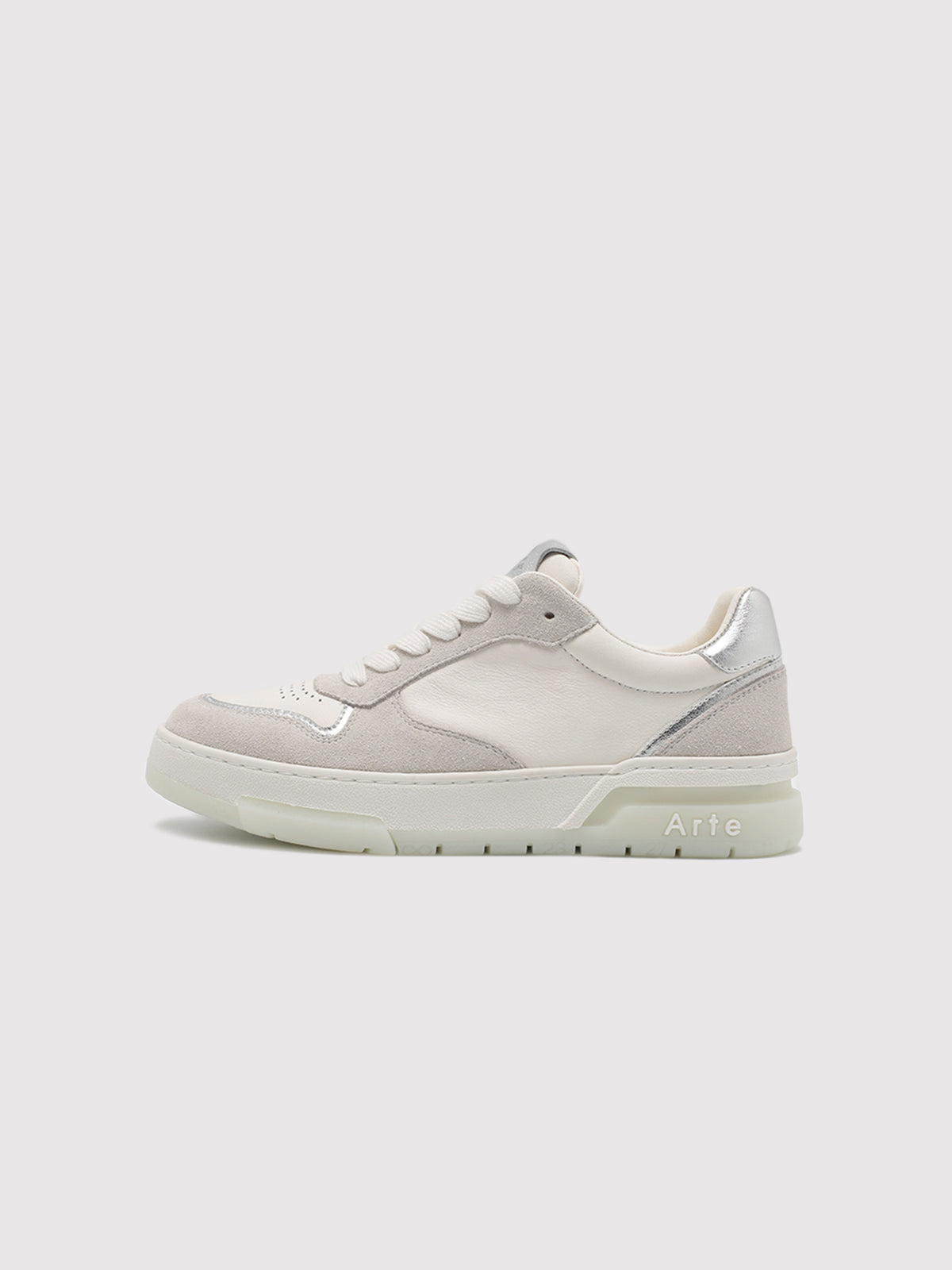 Women’s Natural Suede Retro Low-Top Sneakers