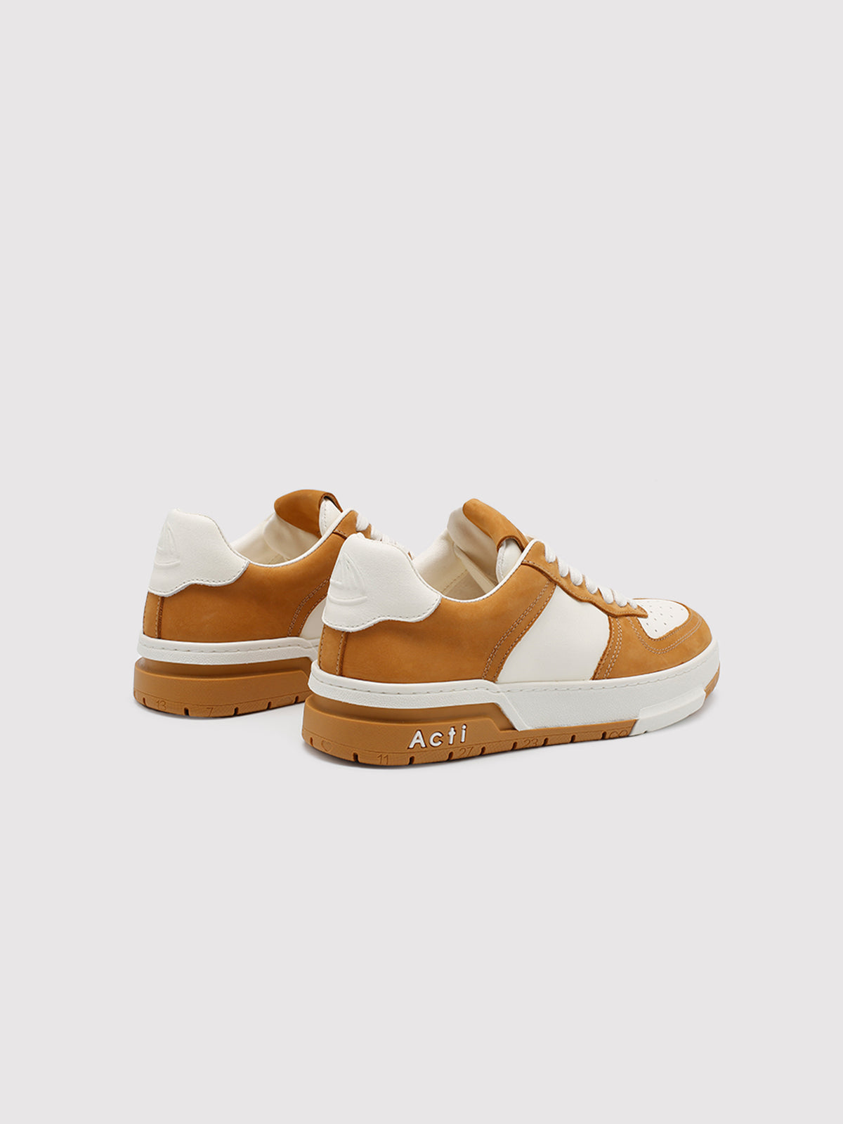 Women’s Brown Suede Retro Casual Sneakers