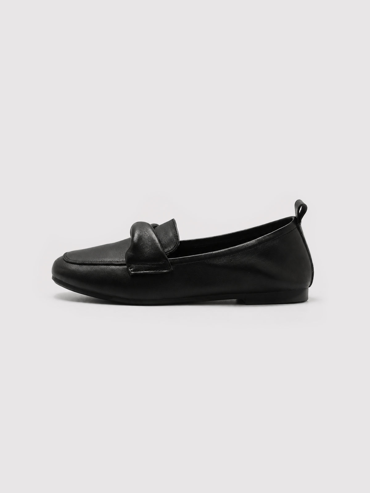 Black Egg Roll Shoes