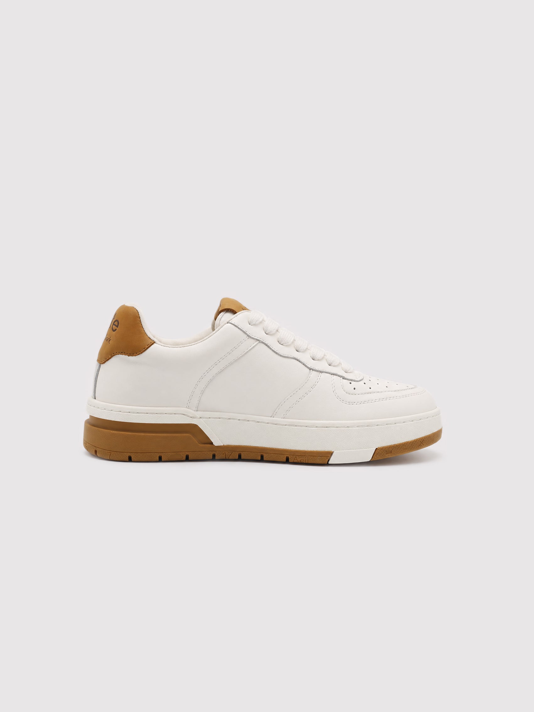 Minimal White Leather casual shoes  | Contrast Gum Sole | All-day Comfort