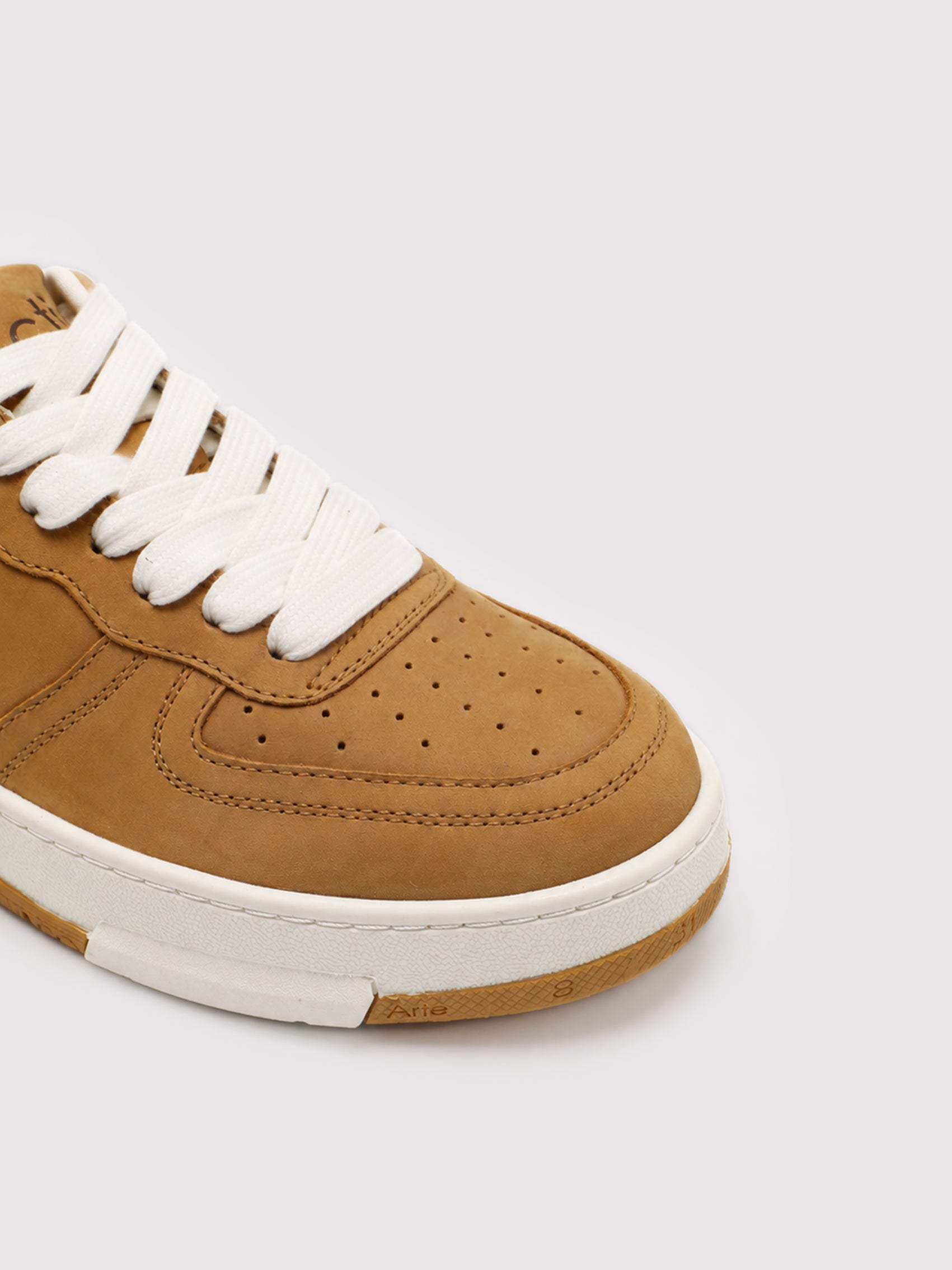 Arte Camel Court Sneakers with Off-White Accents