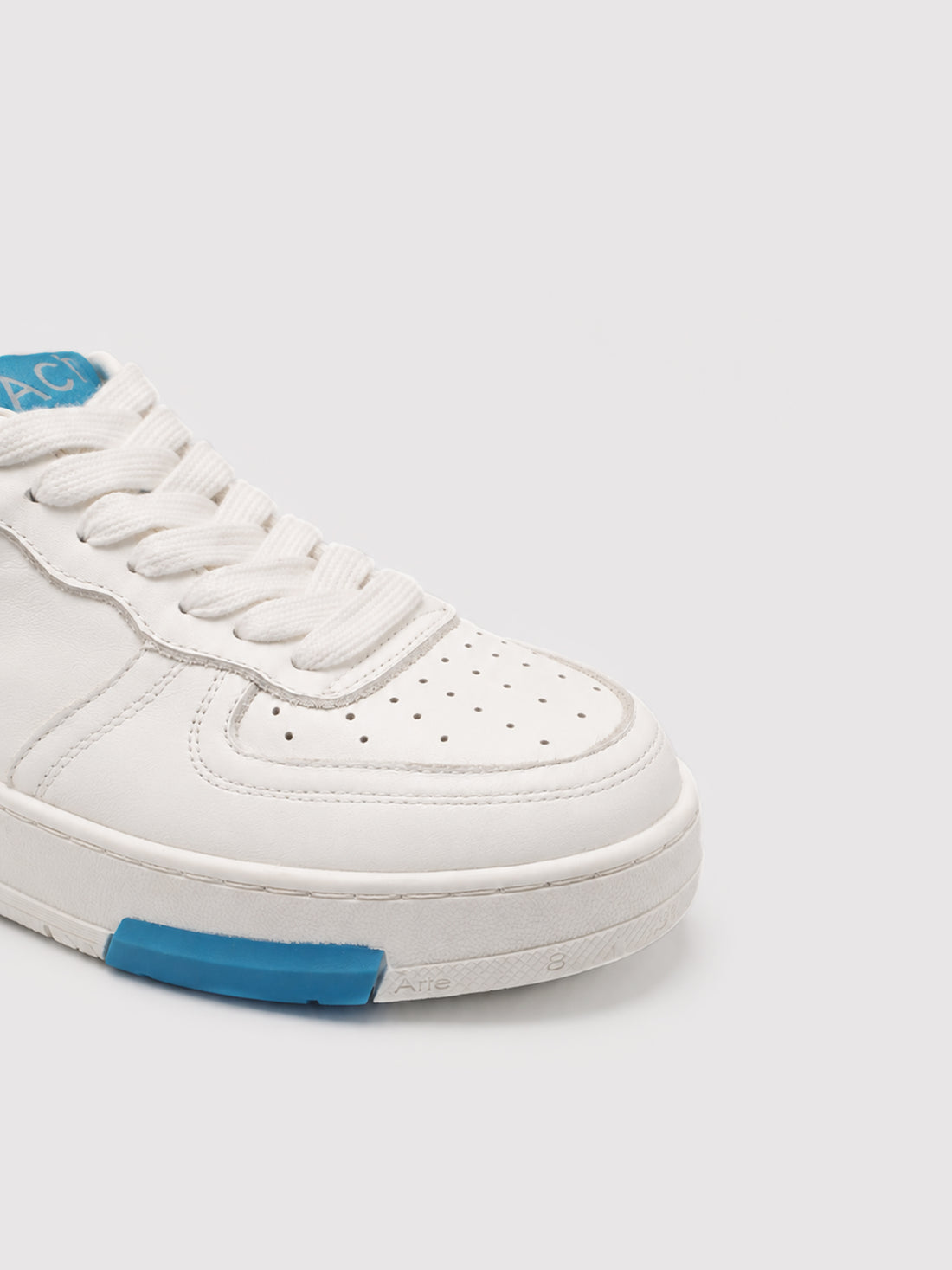 Off-White Leather Low-Top Sneakers with Blue Accents