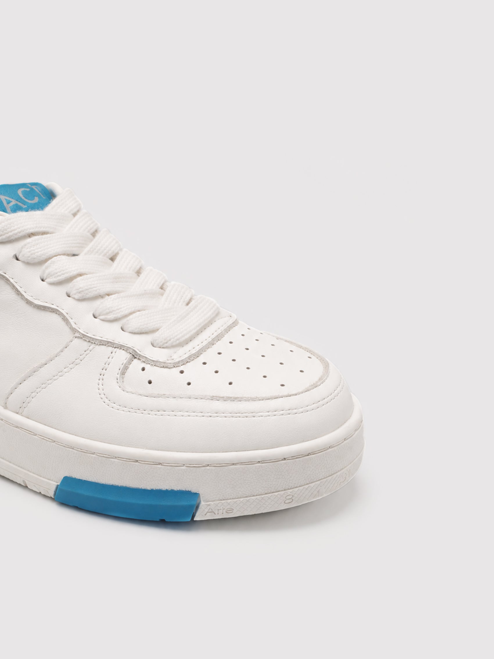 Off-White Leather Low-Top Sneakers with Blue Accents