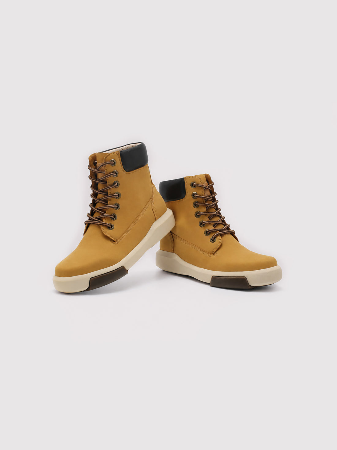 Arte In Acti Lightweight Comfort, Timeless Style