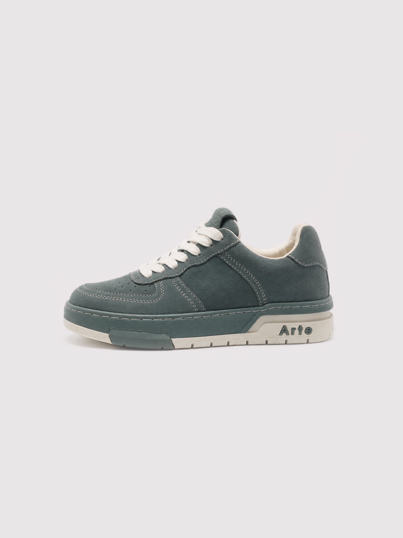 Vintage-Inspired Teal Suede Casual Shoes with Arte Branding