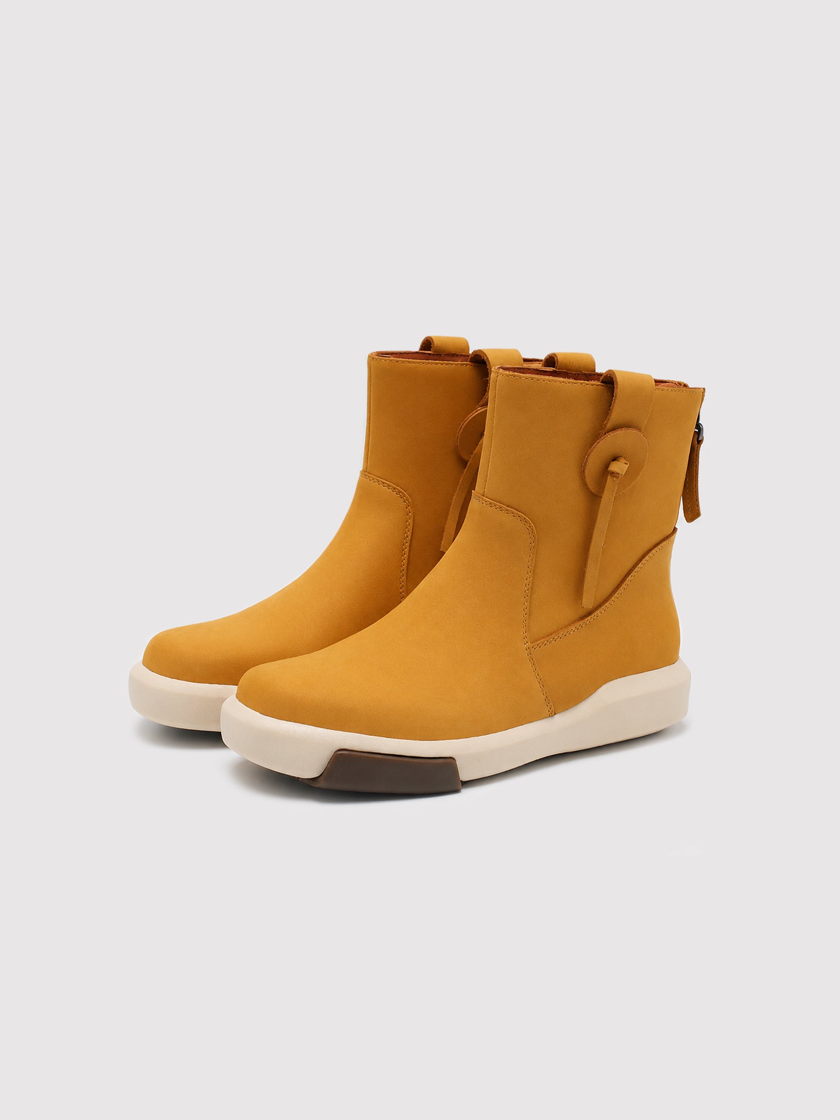 SOHO BLOCK Suede Short Boots