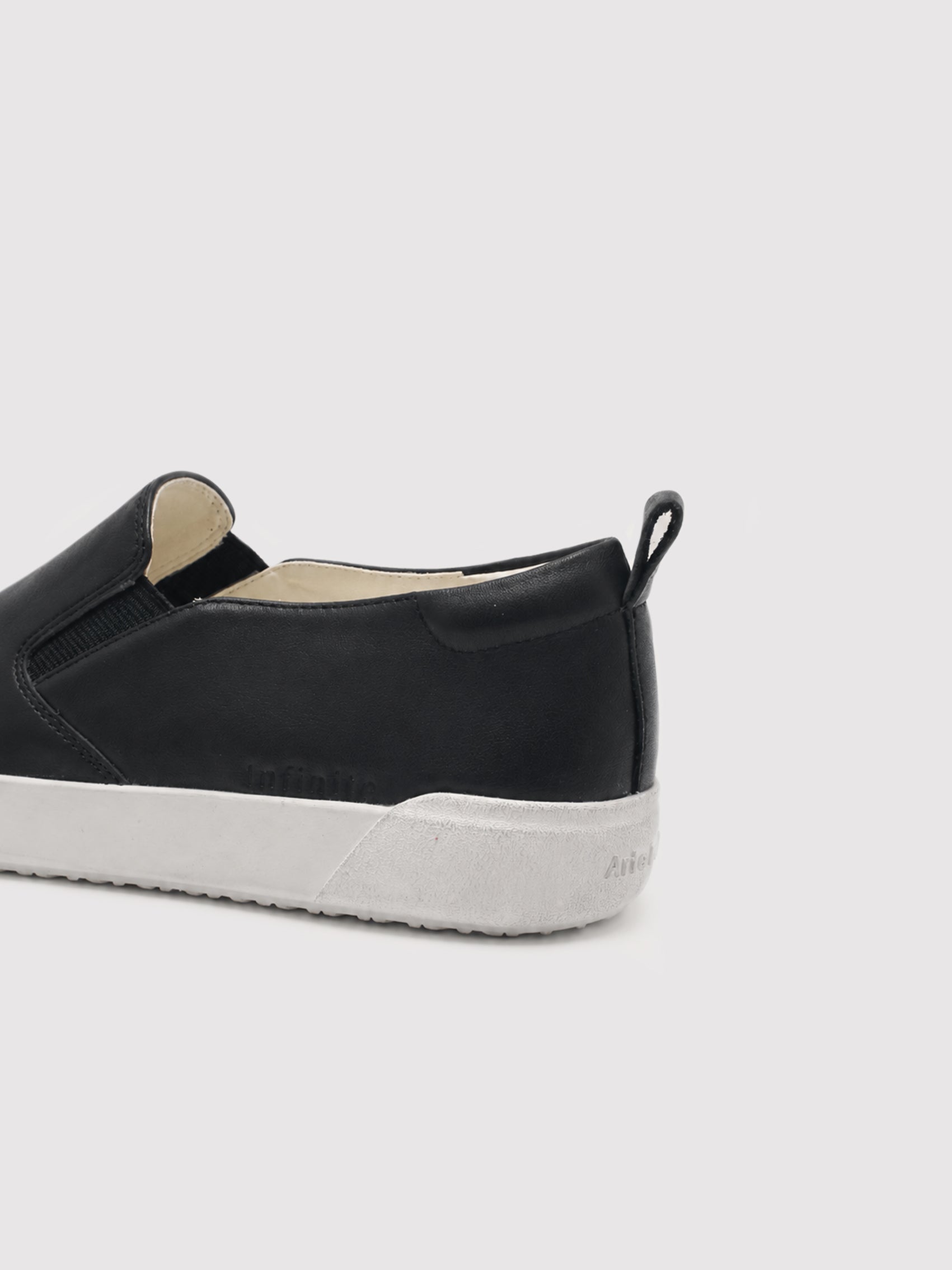 Infini Block Black Leather Slip-On Sneakers