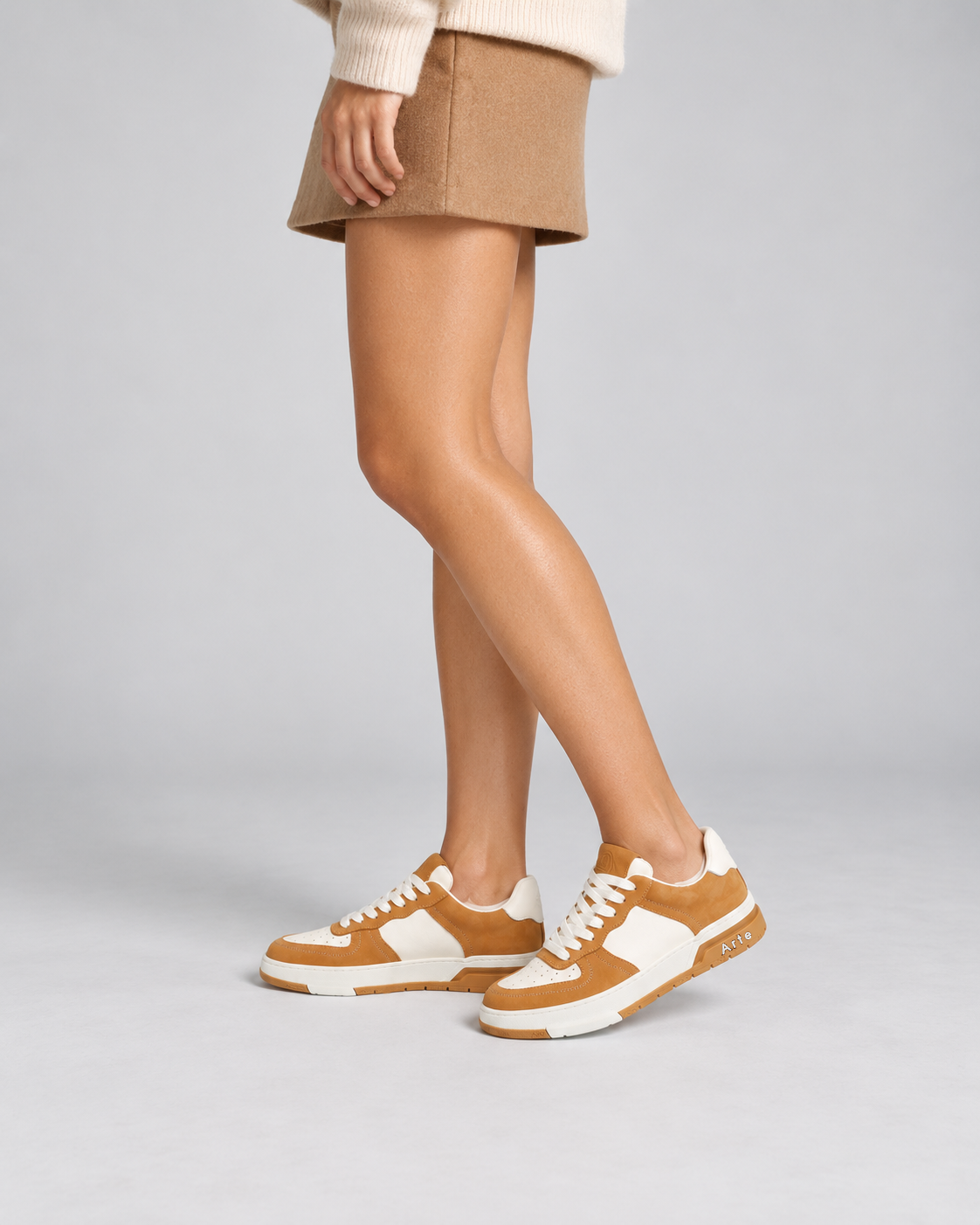 Women’s Brown Suede Retro Casual Sneakers