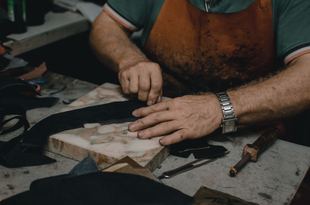 Cutting leather by hand
